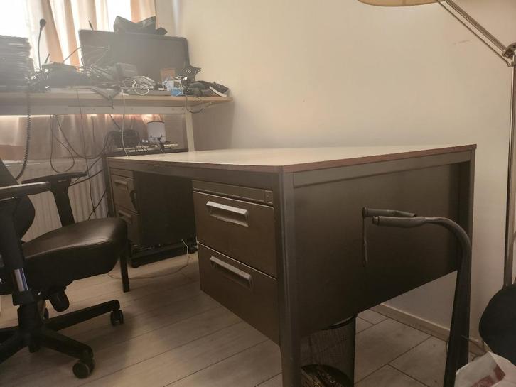 Bureau van kantoorkwaliteit, Huis en Inrichting, Bureaus, Gebruikt, Bureau, Ophalen