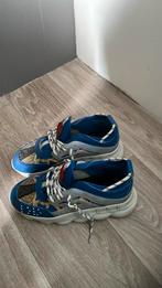 Versace schoenen  maat 40/39, Kleding | Heren, Schoenen, Ophalen of Verzenden, Zo goed als nieuw, Zwart