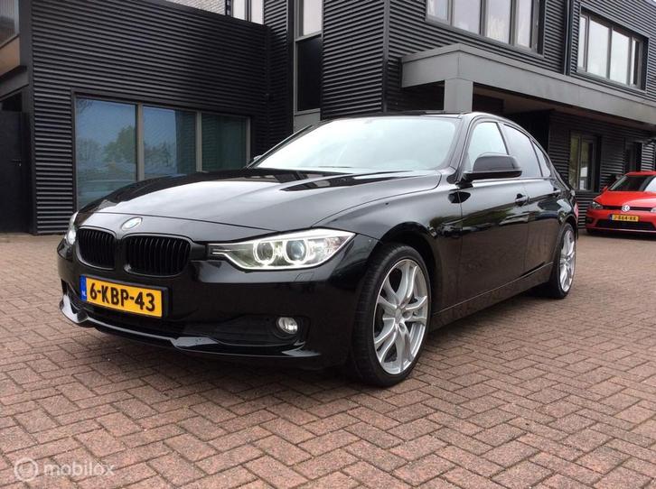 BMW 3-serie 320i Edition Executive Upgrade Nav 19"lm vlg Nap, Auto's, BMW, Bedrijf, Te koop, 3-Serie, ABS, Airbags, Airconditioning