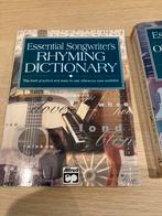 Essential dictionary of music, 4 handige zakformaat boeken, Ophalen of Verzenden, Gelezen, Overige onderwerpen