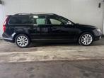 Volvo V70 2.5T Kinetic Nieuwe apk, Auto's, Navigatiesysteem, 1623 kg, 92 €/maand, Euro 4