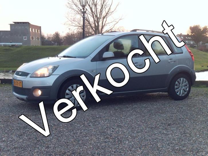 Ford Fiesta 1.4-16V Crossroad - Airco (bj 2008), Auto's, Ford, Bedrijf, Te koop, Fiësta, ABS, Airbags, Airconditioning, Boordcomputer