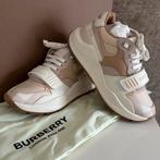 Burberry Sneakers, Kleding | Dames, Schoenen, Ophalen, Zo goed als nieuw, Sneakers of Gympen