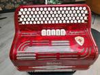 Klein model BRUNATI 120 bas knopaccordeon, Muziek en Instrumenten, Gebruikt, Met riemen, Ophalen of Verzenden, Accordiola