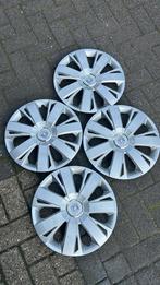 set renault wieldoppen zilver 15 inch, Ophalen of Verzenden, Nieuw