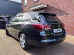 Opel Astra Sports Tourer 1.4 Innovation, Stof, 4 cilinders, 150 pk, Zwart