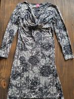 Kyra & Ko jurk grijs/wit maat 40/42, Kleding | Dames, Jurken, Maat 42/44 (L), Ophalen of Verzenden, Zo goed als nieuw, Knielengte