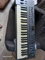 MIDI KEYBOARD. LX 49 + ZOOM Fc 01 controller., Muziek en Instrumenten, Ophalen, Zo goed als nieuw