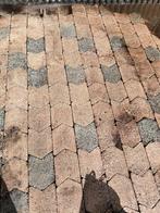 Gratis 14m2 stenen, Ophalen, Gebruikt, Beton, Klinkers