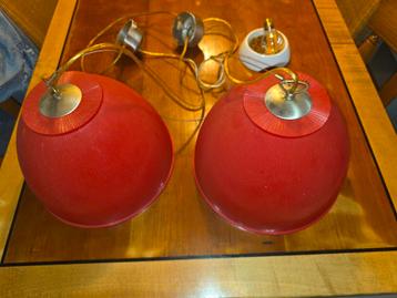 Grote Vintage hanglampen kunstof 31,5 cm doorsnee  beschikbaar voor biedingen