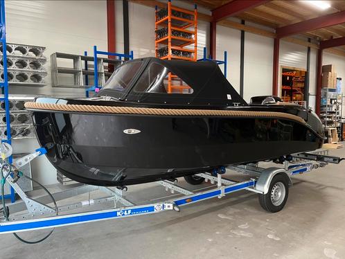 Oudhuijzer 600 tender sloep - 2022, Watersport en Boten, Sloepen, Zo goed als nieuw, 10 tot 30 pk, 3 tot 6 meter, Buitenboordmotor