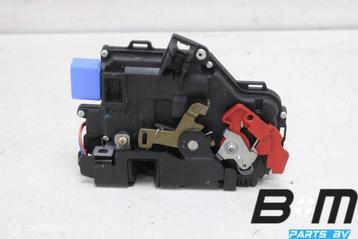 Portierslot rechtsvoor VW touran 1T 3D1837016 beschikbaar voor biedingen