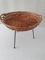 rietenschaal tafeltje, Ophalen of Verzenden