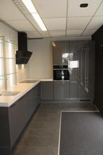 Keuken compleet Showroom, Huis en Inrichting, Keuken | Complete keukens, Nieuw, Hoekkeuken, Grijs, Overige materialen