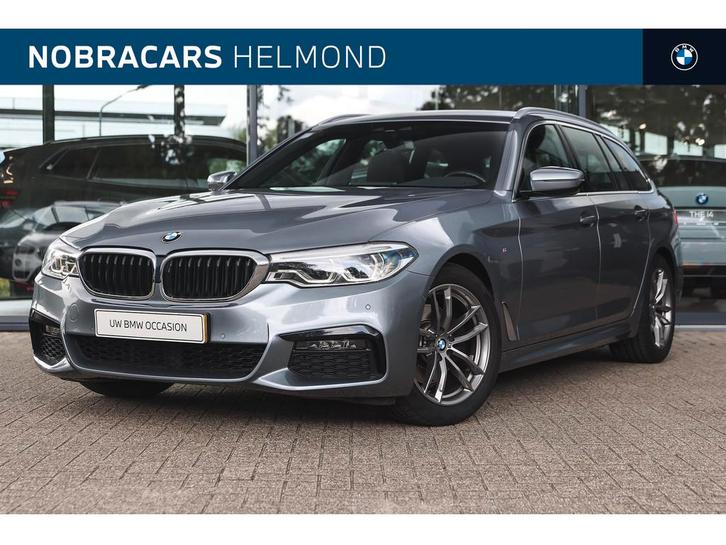 BMW 5 Serie Touring 520i High Executive M Sport Automaat / A, Auto's, BMW, Te koop, 5-Serie, Achteruitrijcamera, Airconditioning