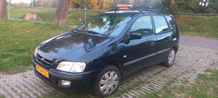 Mitsubishi Space Star 2001 Zwart Loop, sloop of export, Auto's, Mitsubishi, Particulier, Space Star, Benzine, D, MPV, Handgeschakeld