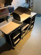 Campingkast, Caravans en Kamperen, Kampeermeubelen, Ophalen, Zo goed als nieuw, Campingkast