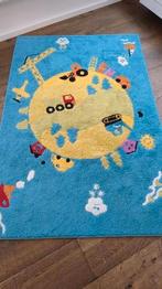 Tapijt kinderkamer blauw 120 x 180 cm, Ophalen, Zo goed als nieuw, Kleed of Kussen
