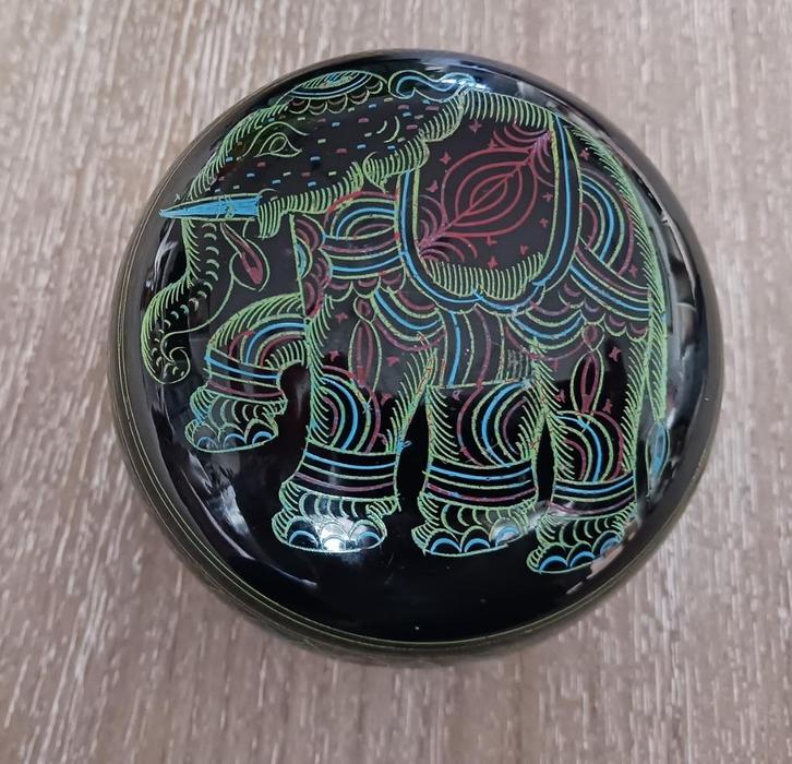 Lakdoosjes met Olifanten uit India Nesting Boxes, Antiek en Kunst, Kunst | Niet-Westerse kunst, Ophalen of Verzenden