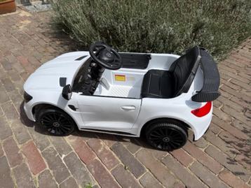 Speelgoed Mercedes elektrisch incl oplader en afstandsbedien beschikbaar voor biedingen
