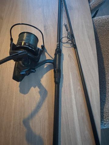 Nash X-series 350 incl molen x2! en padded foudraal beschikbaar voor biedingen