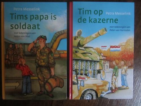 Petra Messelink Tims papa is soldaat/tim op de kazerne, Boeken, Kinderboeken | Jeugd | onder 10 jaar, Zo goed als nieuw, Ophalen of Verzenden