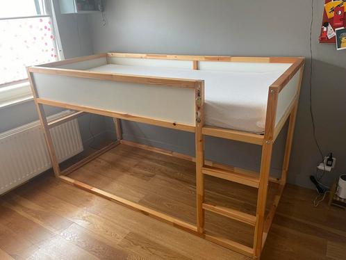 IKEA Kura eenpersoons halfhoogslaper bed (eventueel matras), Kinderen en Baby's, Kinderkamer | Stapelbedden en Hoogslapers, Zo goed als nieuw