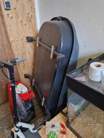 dakkkoffer inclusief dakdragers passen op o.a. Citroen Xsara beschikbaar voor biedingen