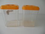 2 oude plastic voorraadbussen, Antiek en Kunst, Ophalen of Verzenden