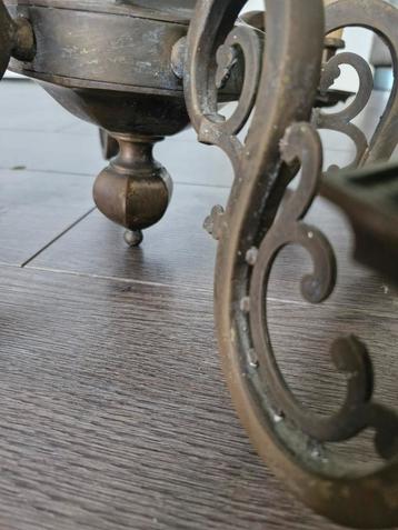 Antiek bronzen hanglamp  beschikbaar voor biedingen