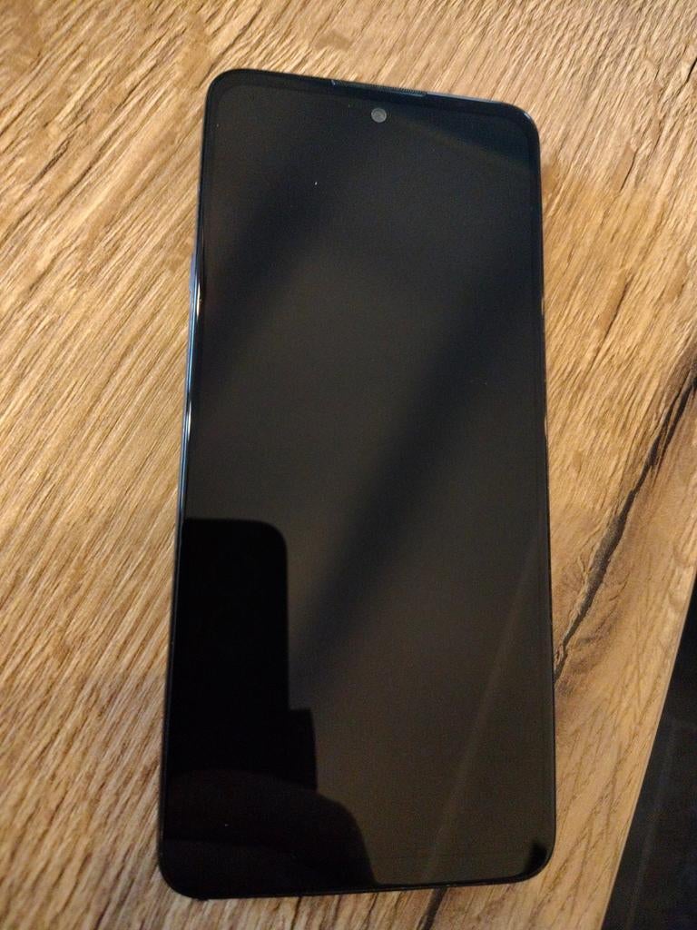 Motorola Edge 20 Lite - Krasvrij + Hoesje, Telecommunicatie, Mobiele telefoons | Motorola, Ophalen, Zwart, Touchscreen, Zo goed als nieuw