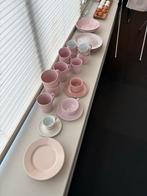 Roze servies - Borden, Kopjes, Schotels, Gebruikt, ', Overige typen, Ophalen of Verzenden