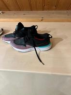 sport schoenen, Nieuw, Ophalen of Verzenden, Hardlopen, Hardloopschoenen