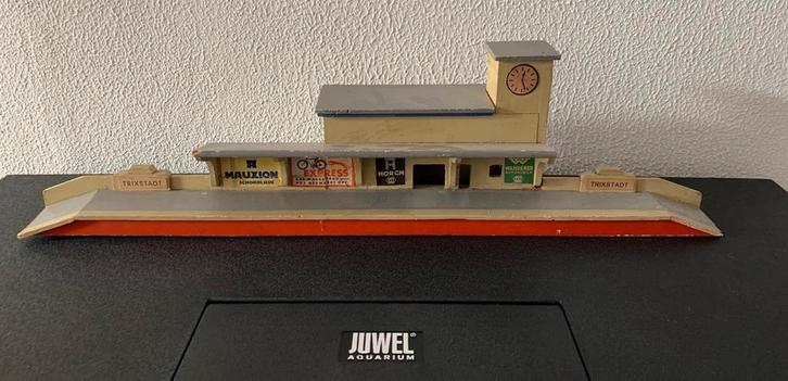 Trix Express station Trixstadt 20/270, Hobby en Vrije tijd, Modeltreinen | H0, Gebruikt, Gelijkstroom, Trix, Ophalen of Verzenden
