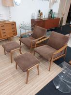 Vintage fauteuil bruin met verstelbaar voetenbankje, Huis en Inrichting, Fauteuils, Minder dan 75 cm, Gebruikt, Stof, 50 tot 75 cm