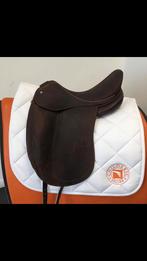 Childeric Dressuurzadels unieke kans, Dieren en Toebehoren, Paarden en Pony's | Zadels, Ophalen, Nieuw, Dressuur