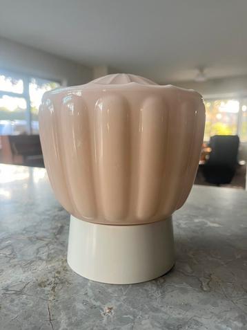 Vintage plafondlamp beschikbaar voor biedingen