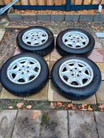 Mercedes Benz Velgen 195/65 R15, Auto-onderdelen, Banden en Velgen, Gebruikt, 15 inch, Banden en Velgen, Ophalen of Verzenden