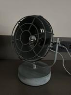 Brilliant betonlook tafellamp, Huis en Inrichting, Lampen | Tafellampen, Ophalen of Verzenden, Zo goed als nieuw, Metaal, Minder dan 50 cm