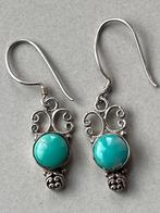 Zilveren oorbellen met Turkoois - Gekeurd, Sieraden, Tassen en Uiterlijk, Hangers, Zo goed als nieuw, Met edelsteen, Zilver