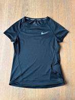 Nike Running T-shirt Zwart 10-12 jaar, Kinderen en Baby's, Kinderkleding | Maat 140, Ophalen of Verzenden, Zo goed als nieuw, Jongen of Meisje