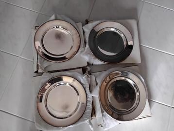 4 Verzilverde onderborden serveerschalen decoratie  beschikbaar voor biedingen
