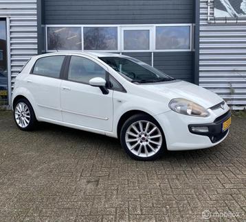 Fiat Punto Evo 1.4-16V Multiair 2010 106PK|Bluetooth|17 Inch beschikbaar voor biedingen