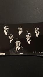 ZZ en de Maskers Amsterdam beatgroep Ansichtkaart jaren 60, Verzenden, 1960 tot 1980, Ongelopen, Sterren en Beroemdheden