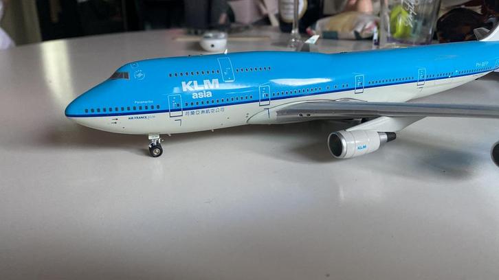 KLM 1/200 Inflight200 KLM Asia 747-400 PH-BFP, Hobby en Vrije tijd, Modelbouw | Vliegtuigen en Helikopters, Zo goed als nieuw