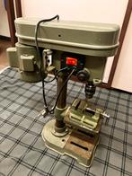 Kolomboormachine met V-klem, Ophalen of Verzenden, Gebruikt, Minder dan 400 watt, Kolomboormachine