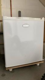 Domo Mini koelkastje met vriesvakje, Witgoed en Apparatuur, Vriezers en Diepvrieskisten, Vrijstaand, Minder dan 60 cm, Zo goed als nieuw