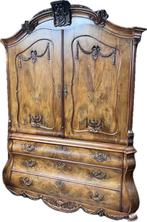 Rococo gebogen kabinet 18e eeuws,185 cm breed en 243 hoog, Antiek en Kunst, Ophalen of Verzenden