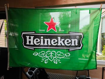 Heineken Vlag - Leuke Decoratie! beschikbaar voor biedingen