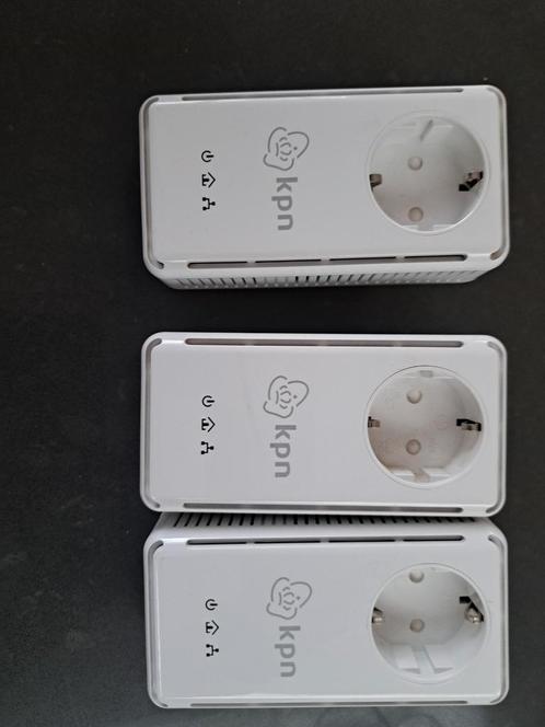 Kpn stroomnetwerk adapters 4 stuk, Computers en Software, Powerlines, Zo goed als nieuw, Ophalen of Verzenden